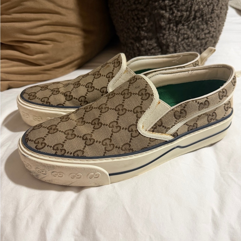 Gucci Brown and Cream Slip-On Shoes - Picture 4 of 5
